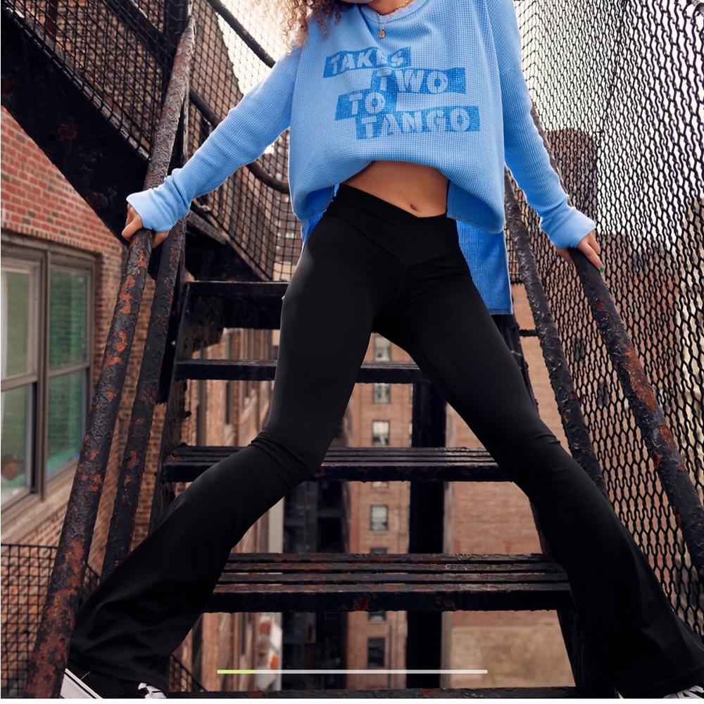 Offline by Aerie Real Me High Waisted Crossover Flare Legging